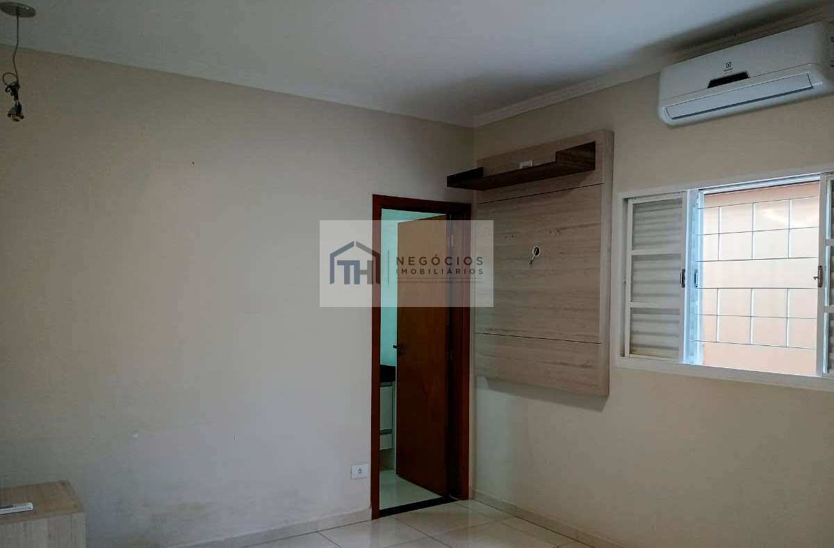 Casa à venda em Piracicaba, Pompéia, com 2 quartos, 140m² - TH Negócios Imobiliários