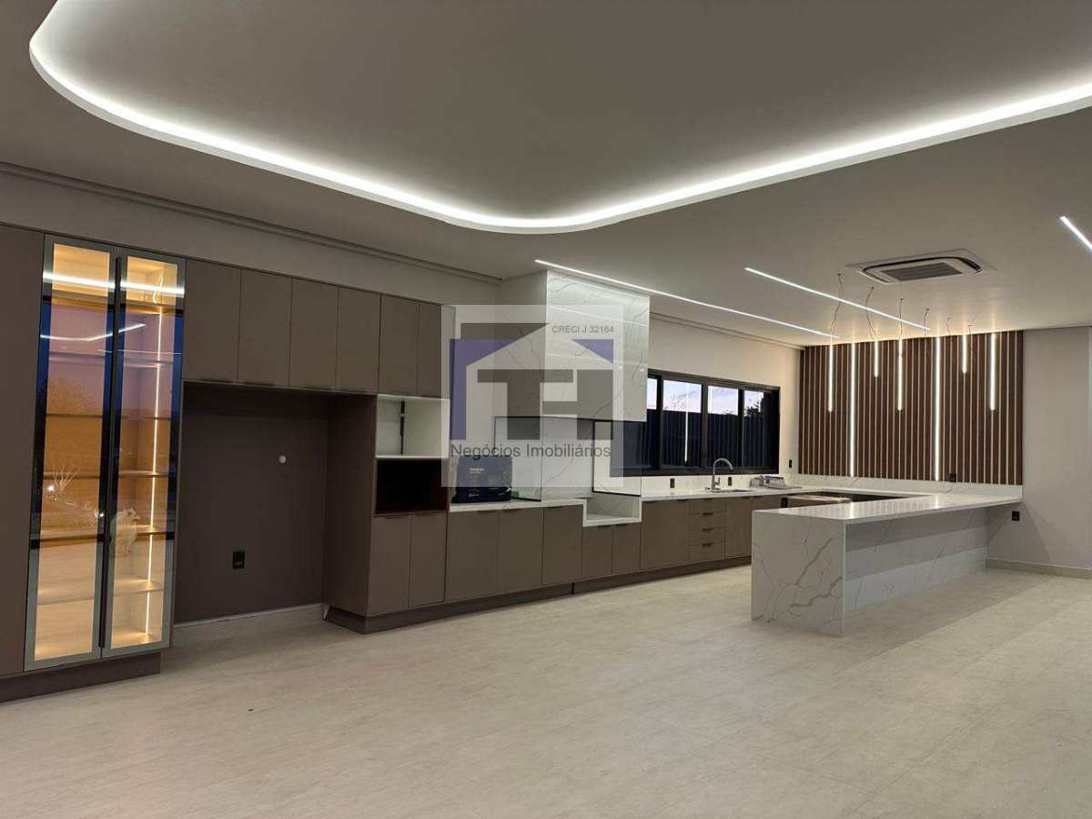 Casa à venda, 720m² - TH Negócios Imobiliários