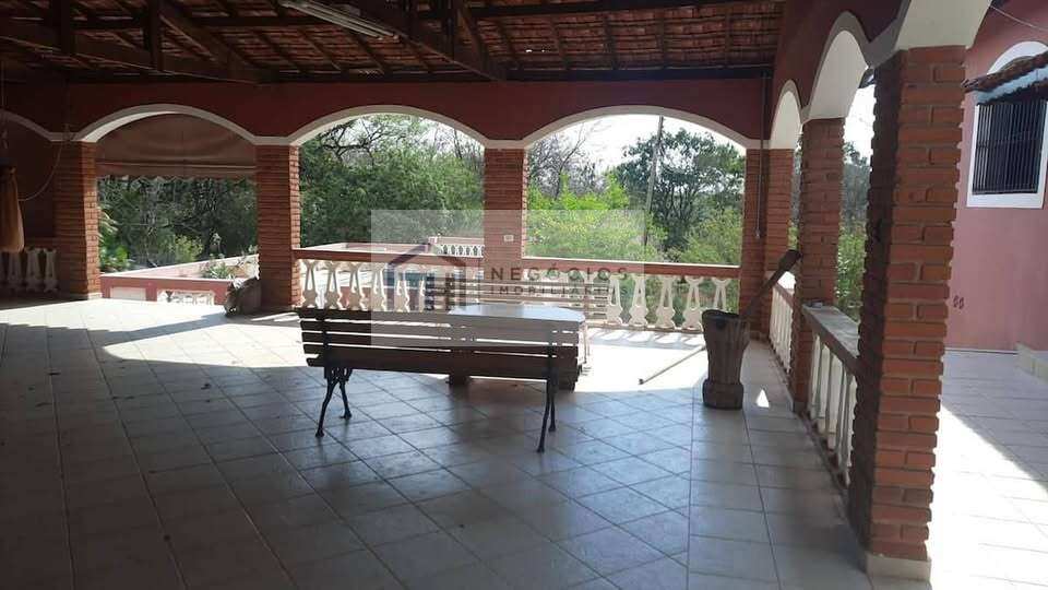 Sítio à venda, com 2 quartos, 46.154m² - TH Negócios Imobiliários