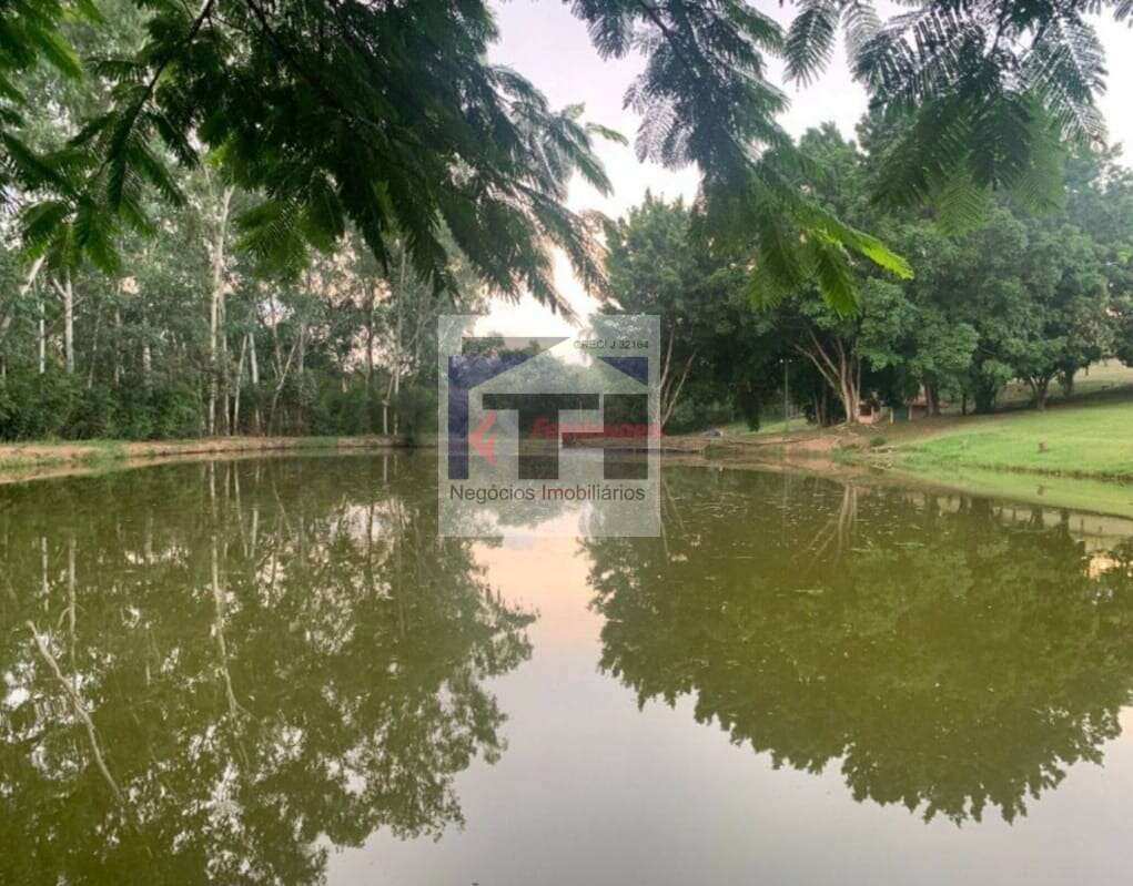 Sítio à venda, com 4 quartos, 62000m²