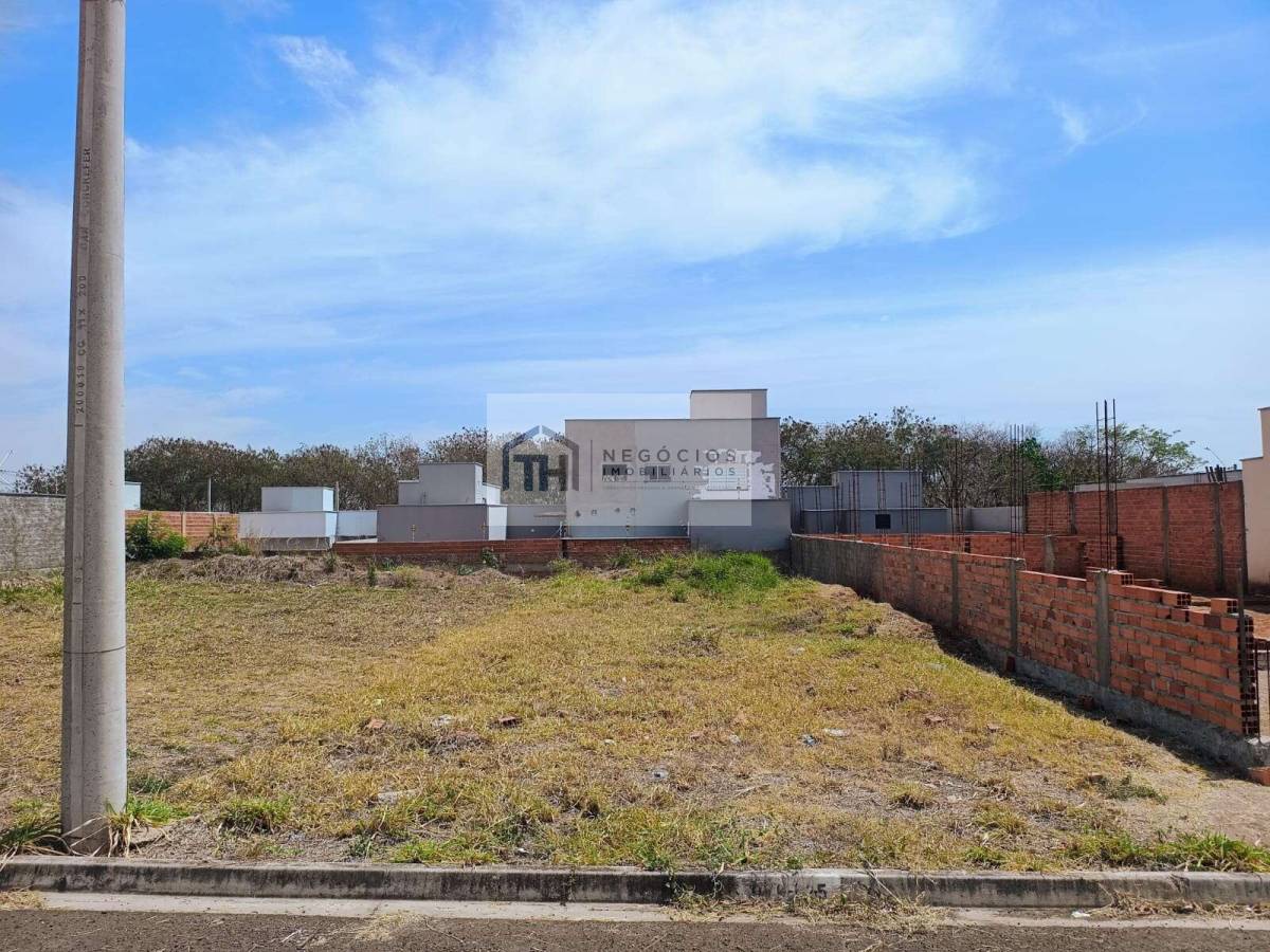 Terreno à venda em Piracicaba, Campestre, 200m² - TH Negócios Imobiliários