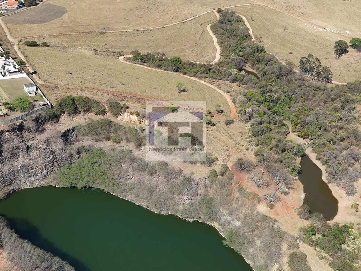 Terreno à venda em Piracicaba, São Jorge, 250m² - TH Negócios Imobiliários